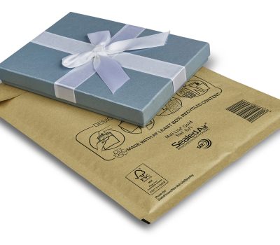 D1_MailLite_Gifts_Low_Gold_Original_Original_8325